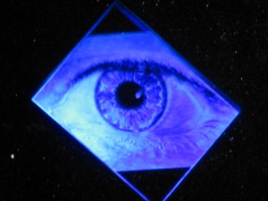 GE - hologarficzny obraz oka GE - hologarficzny obraz oka