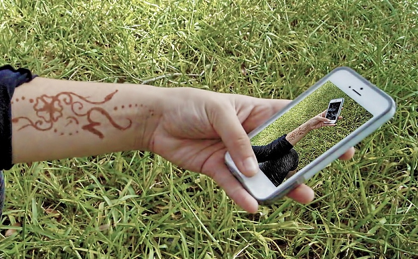 Poradnik: obniżamy koszty Internetu mobilnego w podróży Poradnik: obniżamy koszty Internetu mobilnego w podróży