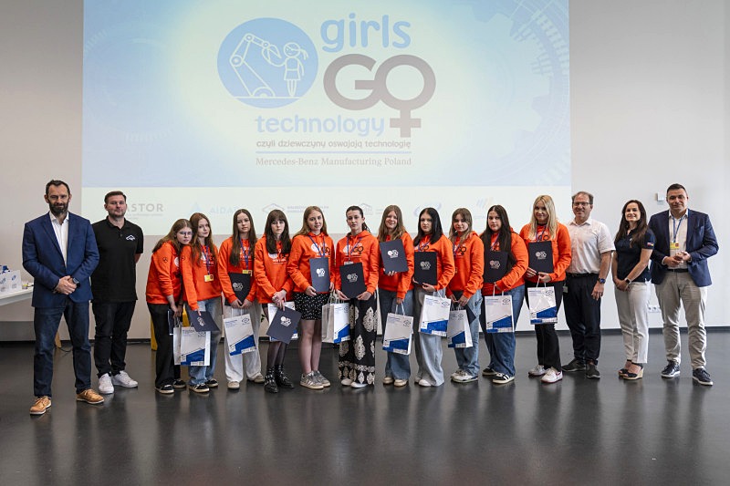 Zakończyła się 7. edycja programu edukacyjnego „Girls GO Technology” Zakończyła się 7. edycja programu edukacyjnego „Girls GO Technology”